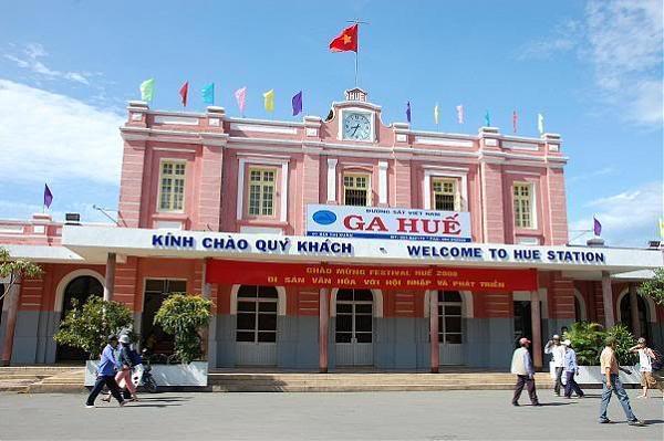 All Necessary informations about Train station Hue, Viet Nam