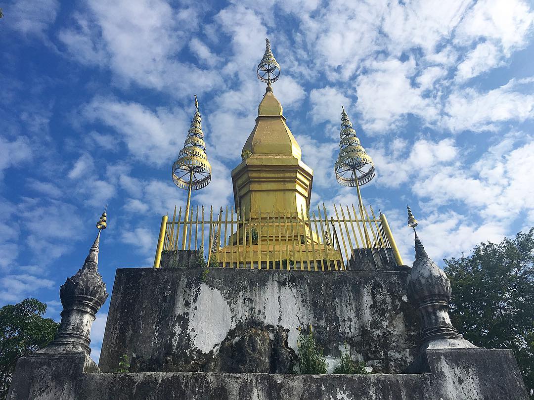 Phou Si Mountain