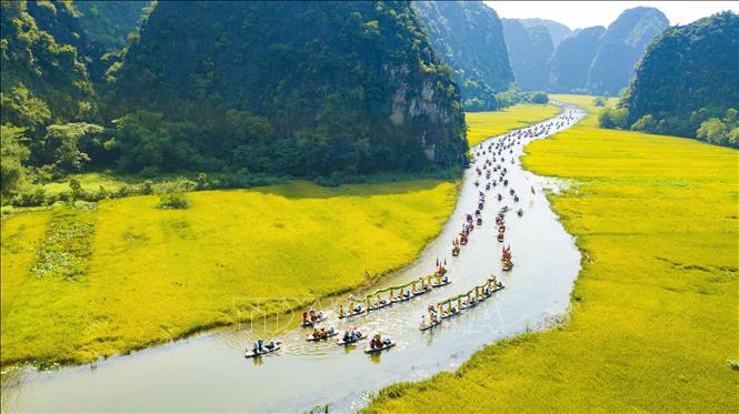 Tam Coc – Bich Dong: A Captivating Tourist Destination